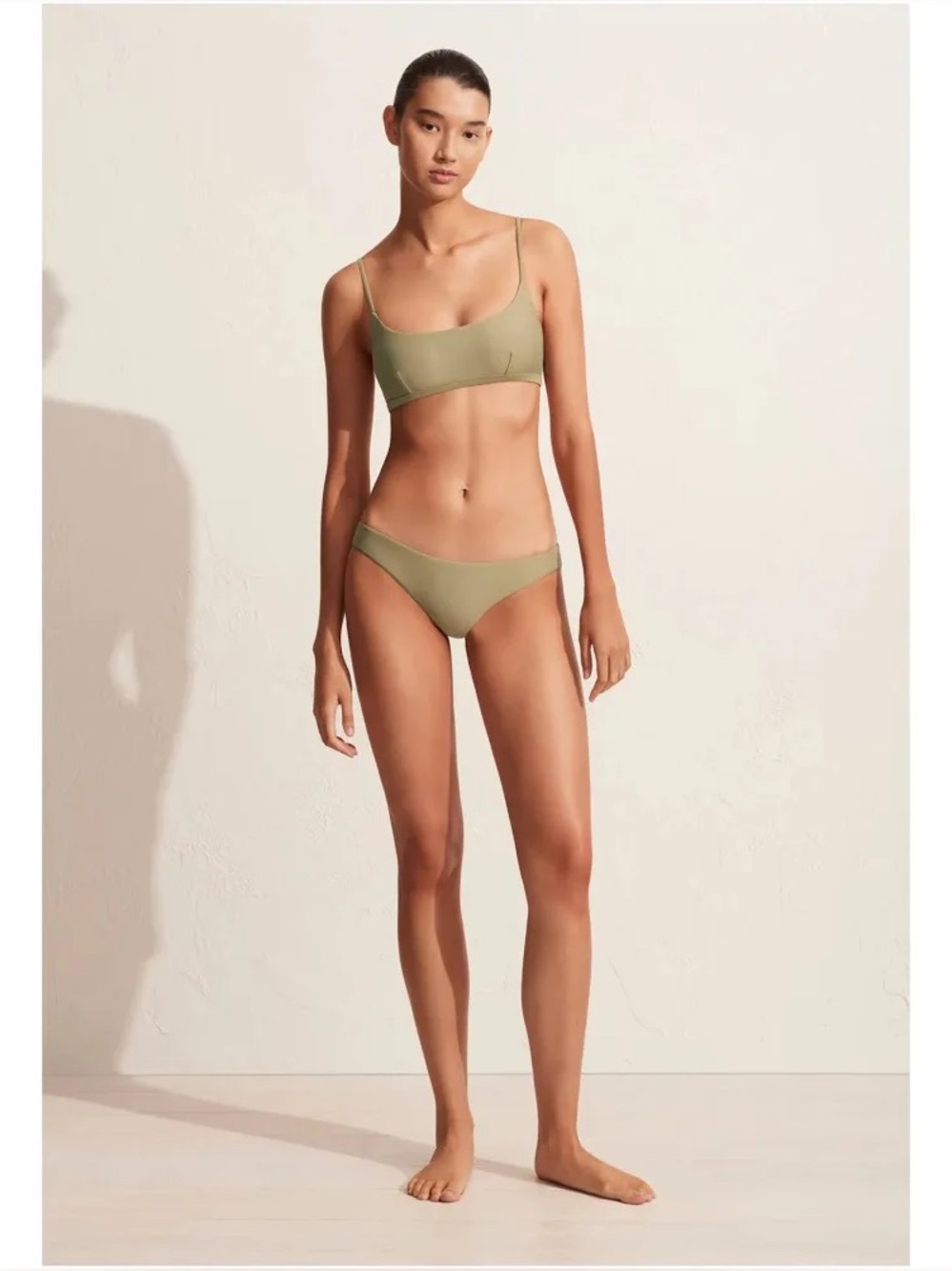 NWT Matteau 90s High Rise Bikini